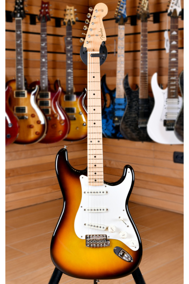 Fender American Vintage Stratocaster '59 Maple Fingerboard 3 Color Sunburst