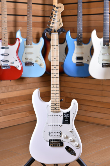 Fender Player Series Stratocaster HSS Maple Neck Polar White