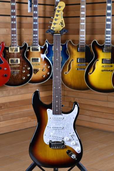 G&L Legacy 3-Tone Sunburst