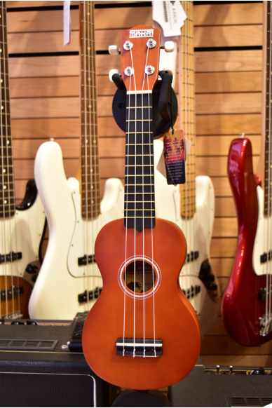 Makai Ukulele Soprano Brown