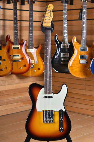 Fender Custom Shop '60 Telecaster LCC Lush Closet Classic 3 Color Sunburst Rosewood Fingerboard