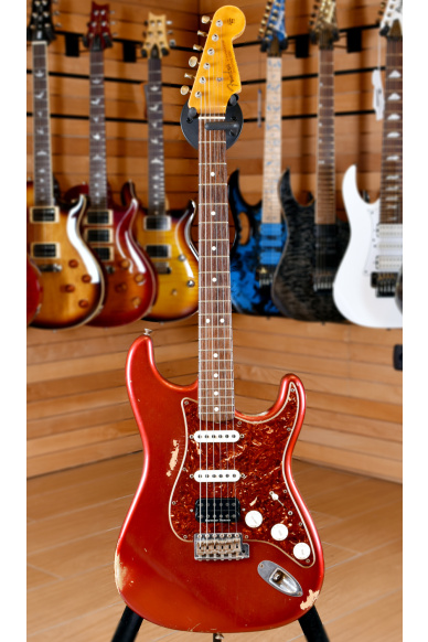 Fender Custom Shop Stratocaster '63 HSS Heavy Relic Candy Apple Red