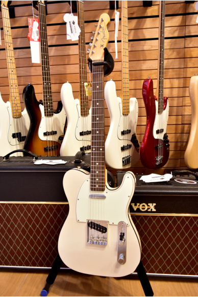 Fender Japan FSR '62 Telecaster Bound Rosewood Fingerboard Vintage White