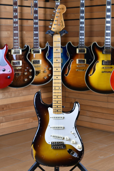 Fender Custom Shop Limited Edition '57 Stratocaster Relic Maple Neck Wide Fade 2 Color Sunburst