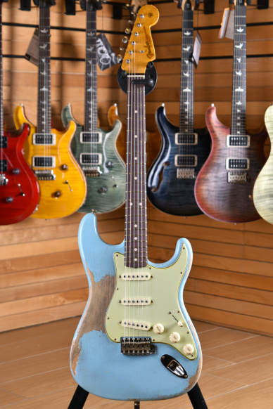 Fender Custom Shop '62 Stratocaster Heavy Relic Daphne Blue Rosewood Fingerboard Masterbuilt Greg Fessler