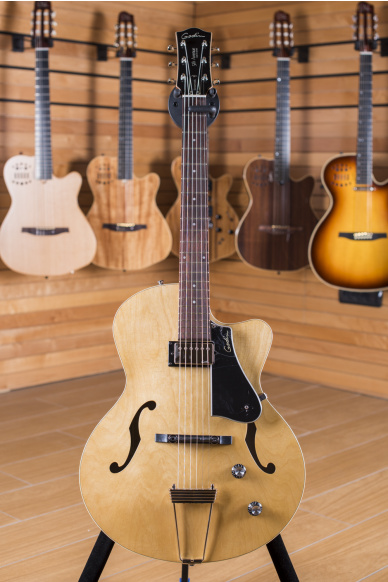 Godin 5th Avenue Composer Natural