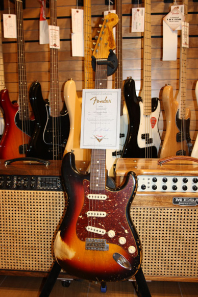 Fender Custom Shop Stratocaster '63 Heavy Relic 3 Color Sunburst Masterbuilt Greg Fessler
