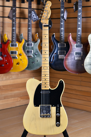 Fender Custom Shop Limited Edition W19 ‘52 Telecaster Lush Closet Classic Maple Neck Faded Nocaster Blonde