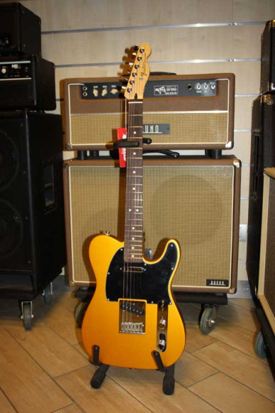 Fender FSR Standard Telecaster Rosewood Neck Satin Blaze Gold