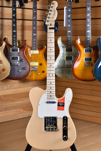 Fender American Professional Limited Edition Light Ash Telecaster Maple Neck Honey Blonde