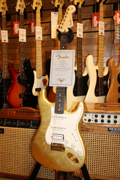 Fender Custom Shop Stratocaster Closet Classic Pro Gold Masterbuilt Dennis Galuszka