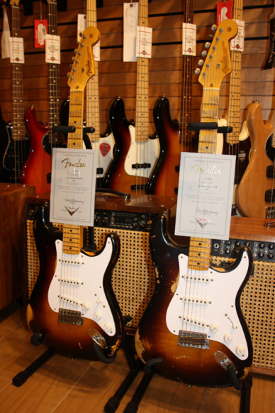 Fender Custom Shop '54 Stratocaster 60Th Anniversary Heavy Relic 2 Colour Sunburst