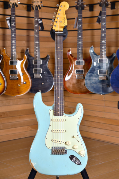 Fender Custom Shop 1960 Relic Stratocaster Aged Daphne Blue 2017 30 th Anniversary
