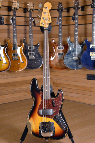Fender Custom Shop 64 Jazz Bass Heavy Relic 3 Color Sunburst