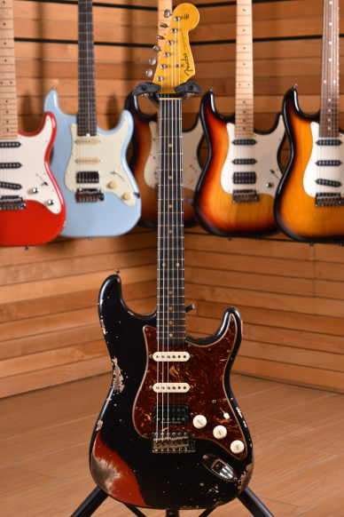 Fender Custom Shop Stratocaster '60 Heavy Relic HSS Rosewood Fingerboard Black on Candy Apple Red