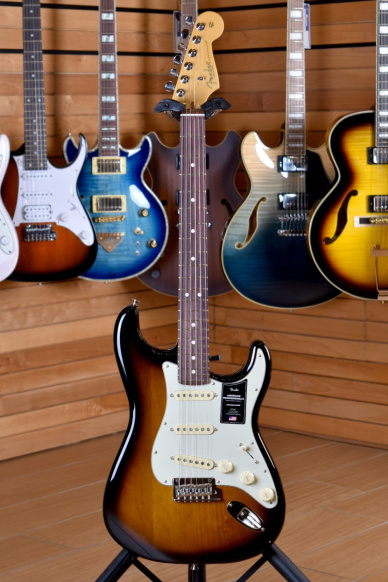 Fender American Professional II Stratocaster Anniversary 2 Color Sunburst