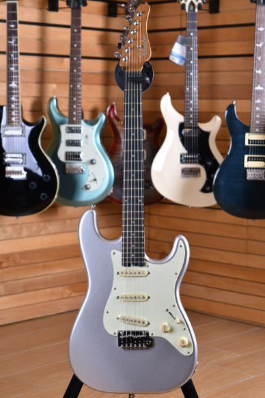 Schecter Traditional Route 66 Springfield SSS Metal Grey