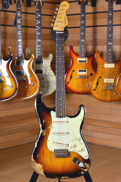 Fender Custom Shop Stratocaster '60 Heavy Relic NAMM 2017 Limited Edition Aged 3 Tone Sunburst