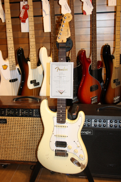 Fender Custom Shop '59 Stratocaster Deluxe Heavy Relic Masterbuilt Dennis Galuszka Vintage White